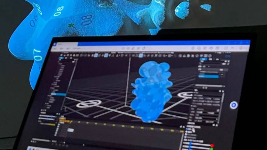 Mambo in a Generative Realm: Mapping a Rotating Surface for Touring Digital Art